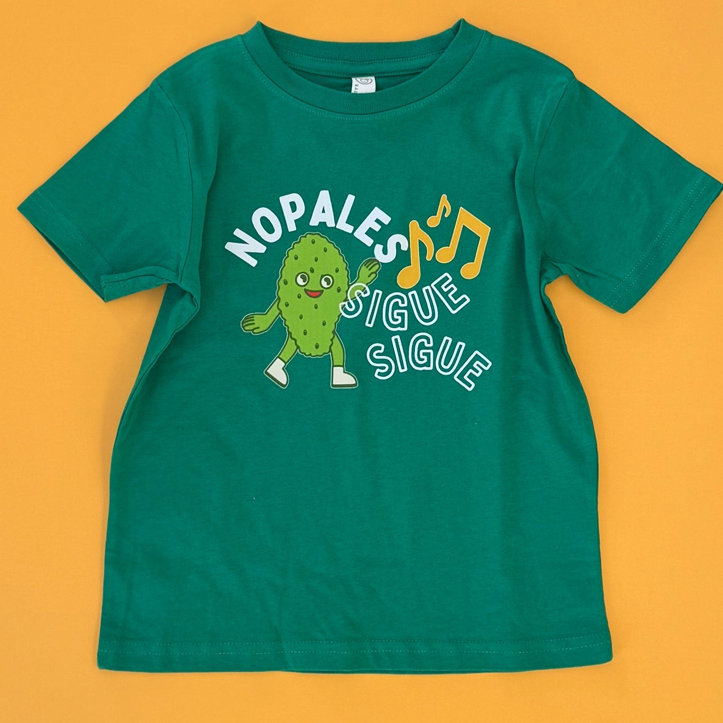 Nopales Sigue Sigue Kids T-Shirt l Kelly Green