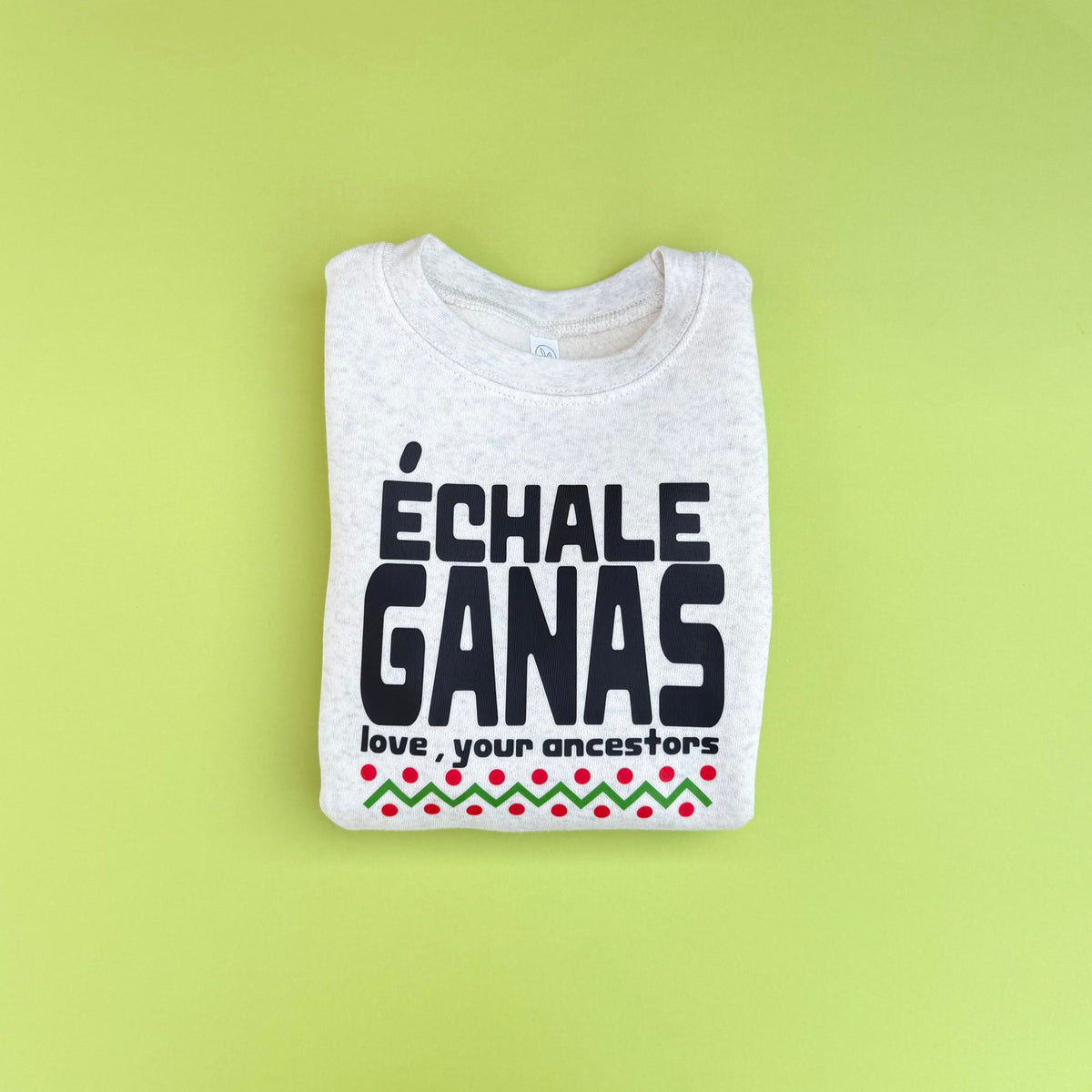 Charcoal kids sweatshirt with red I Love My Mami graphic